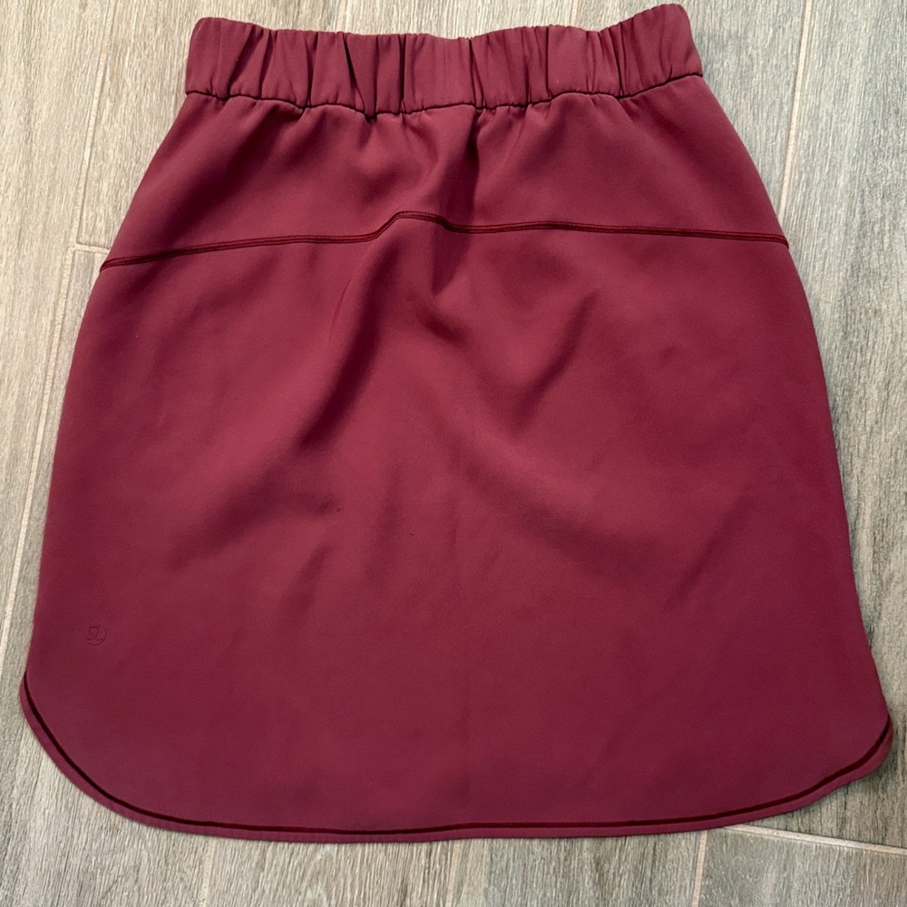 Lululemon On The Fly Skirt - Picture 5 of 9
